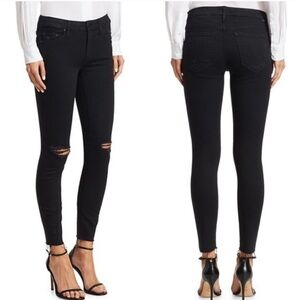 NWOT MOTHER Looker in Guilty as Sin Jeans